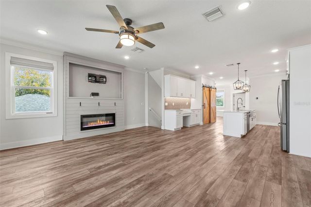 1299 SAVONA DRIVE NE, St Petersburg, FL 33702