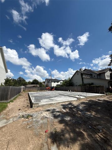 1714 Lamonte Lane, Houston, TX 77018