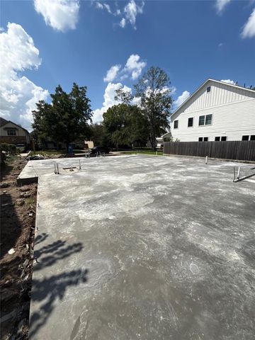 1714 Lamonte Lane, Houston, TX 77018
