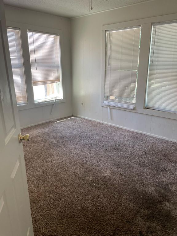 Image 4 of property listing at 11 E 29th Street, San Angelo, TX 76903