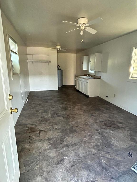 Image 9 of property listing at 11 E 29th Street, San Angelo, TX 76903