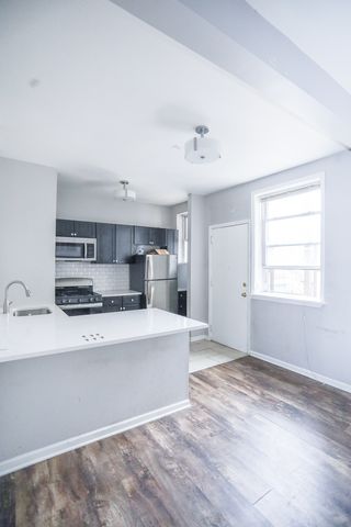 4400 N Magnolia Avenue 321, Chicago, IL 60640