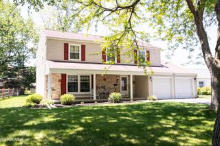6023 Granville Drive, Sylvania, OH 43560