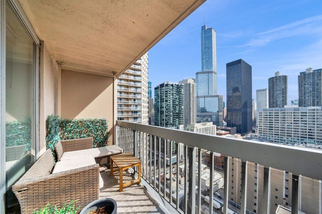 545 N Dearborn Street 2510, Chicago, IL 60654