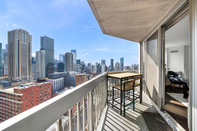 545 N Dearborn Street 2510, Chicago, IL 60654
