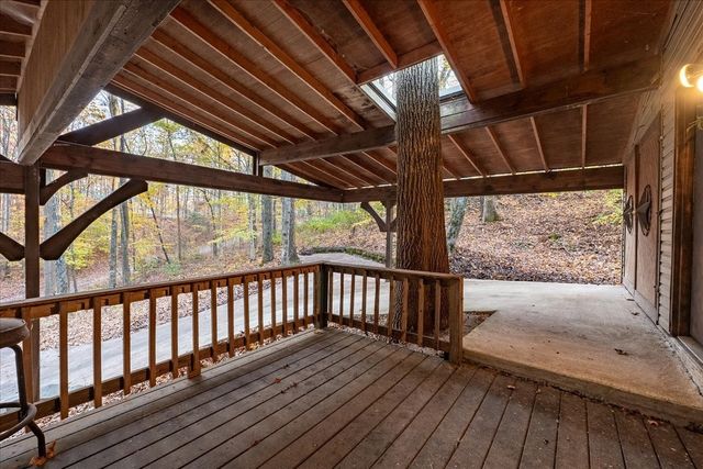 415 Floyd Dr, Smithville, TN 37166