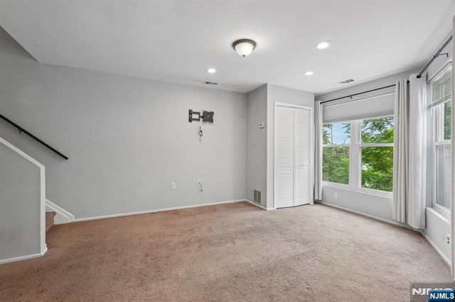 925 Main Street 10, Hackensack, NJ 07601