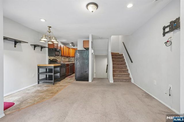 925 Main Street 10, Hackensack, NJ 07601