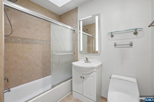 925 Main Street 10, Hackensack, NJ 07601
