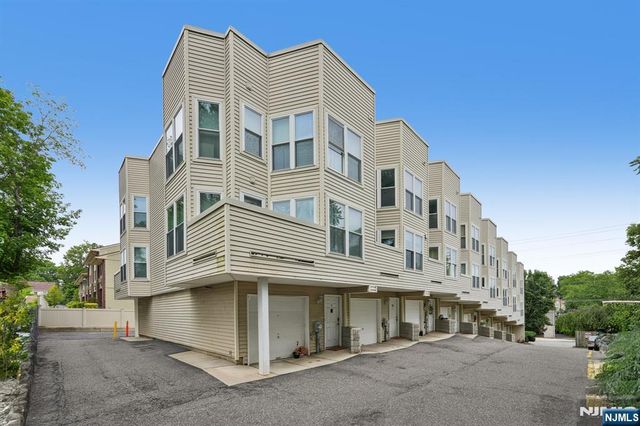 925 Main Street 10, Hackensack, NJ 07601