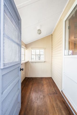 155 Birch St, New Bedford, MA 02744