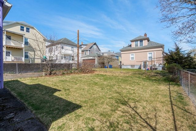 155 Birch St, New Bedford, MA 02744