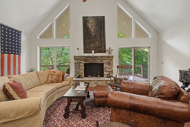 812 Lonsdale Lane, Jasper, GA 30734