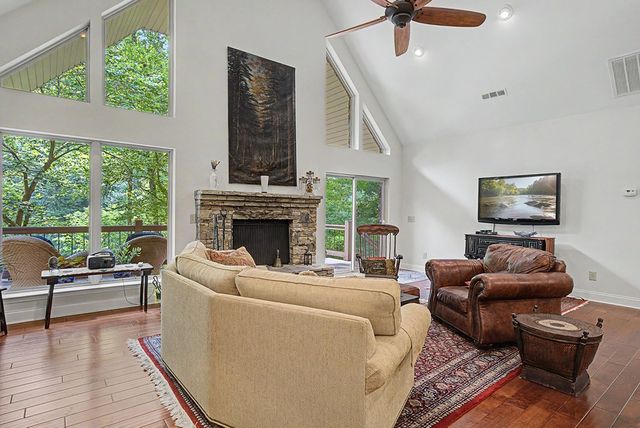 812 Lonsdale Lane, Jasper, GA 30734