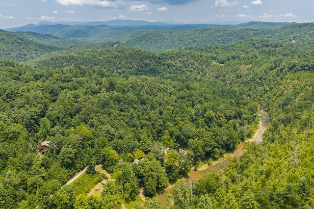 812 Lonsdale Lane, Jasper, GA 30734