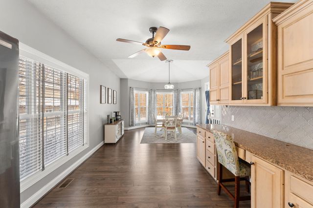 6776 Fox Crossing, Knox, IN 46534