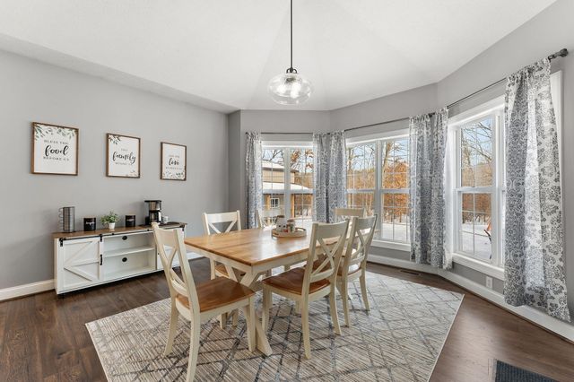 6776 Fox Crossing, Knox, IN 46534