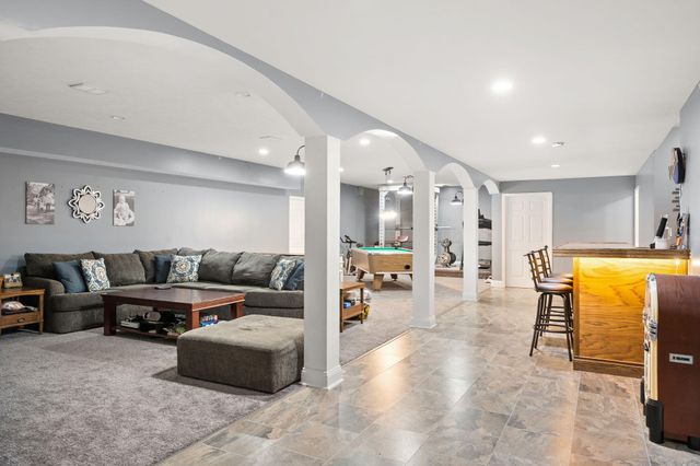 6776 Fox Crossing, Knox, IN 46534