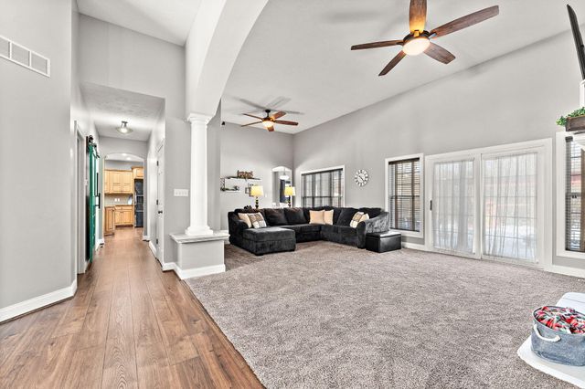 6776 Fox Crossing, Knox, IN 46534