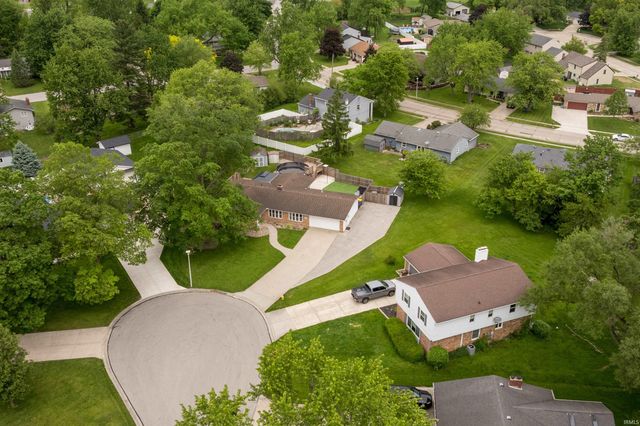 110 Navarre Court, Auburn, IN 46706