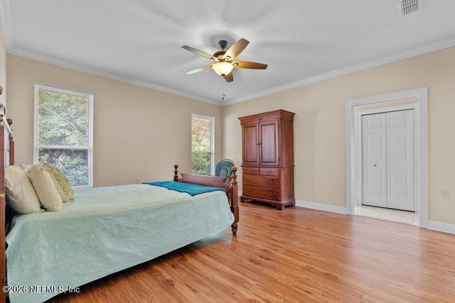 4557 MIDDLETON PARK Circle W, Jacksonville, FL 32224