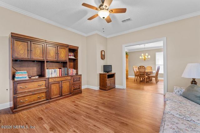 4557 MIDDLETON PARK Circle W, Jacksonville, FL 32224