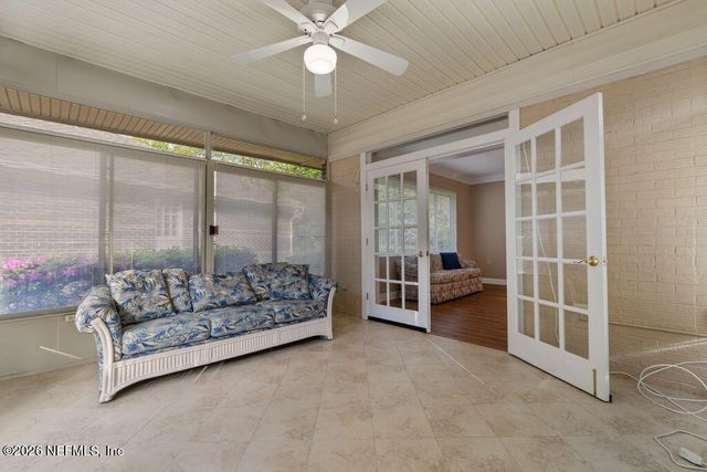 4557 MIDDLETON PARK Circle W, Jacksonville, FL 32224