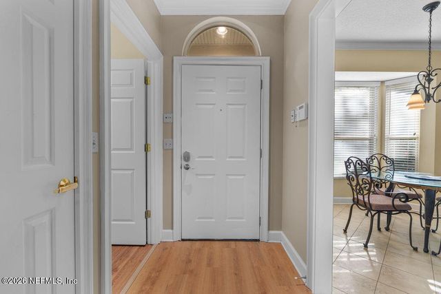 4557 MIDDLETON PARK Circle W, Jacksonville, FL 32224