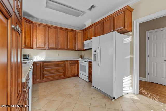 4557 MIDDLETON PARK Circle W, Jacksonville, FL 32224