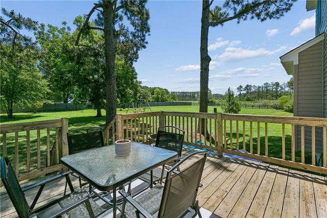 2357 Jenkins Neck RD, Hayes, VA 23072
