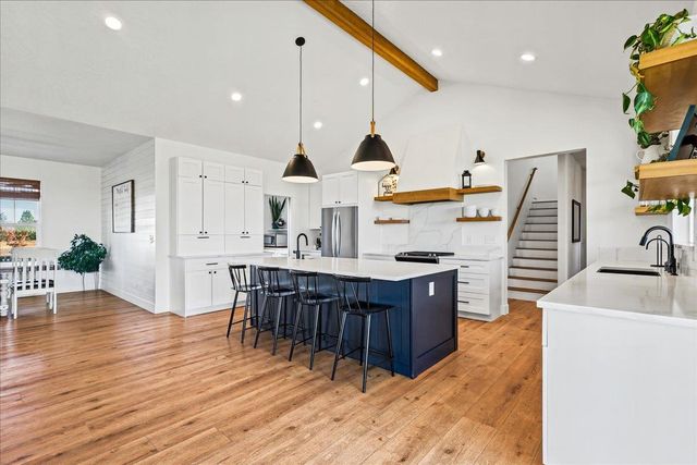5284 S Falcon Point Ct, Spokane, WA 99224