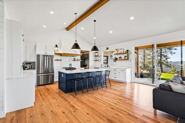 5284 S Falcon Point Ct, Spokane, WA 99224
