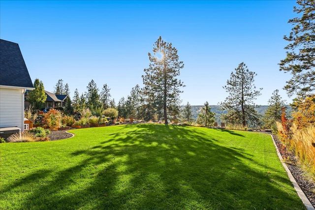 5284 S Falcon Point Ct, Spokane, WA 99224