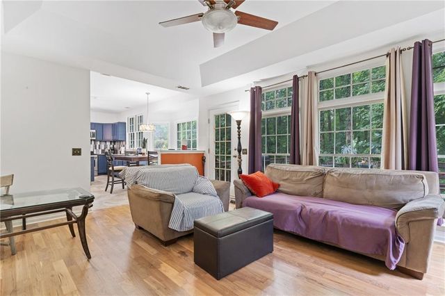 3043 Milford SW, Marietta, GA 30008