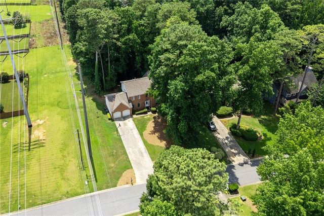 3043 Milford SW, Marietta, GA 30008