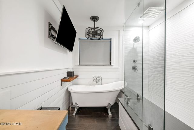 910 Sea Robin Lane, Panama City Beach, FL 32408