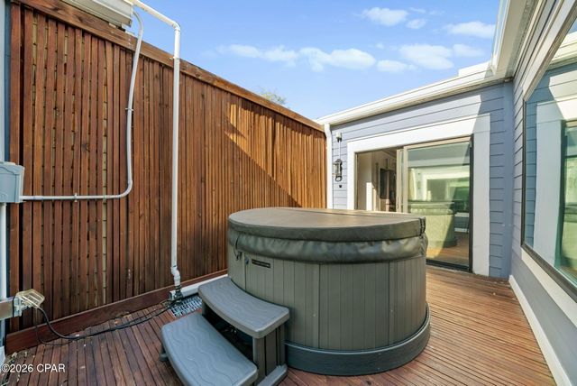 910 Sea Robin Lane, Panama City Beach, FL 32408