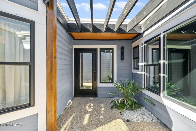 910 Sea Robin Lane, Panama City Beach, FL 32408