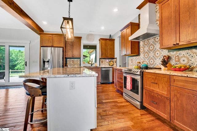 475 Johnson Road, Easley, SC 29642