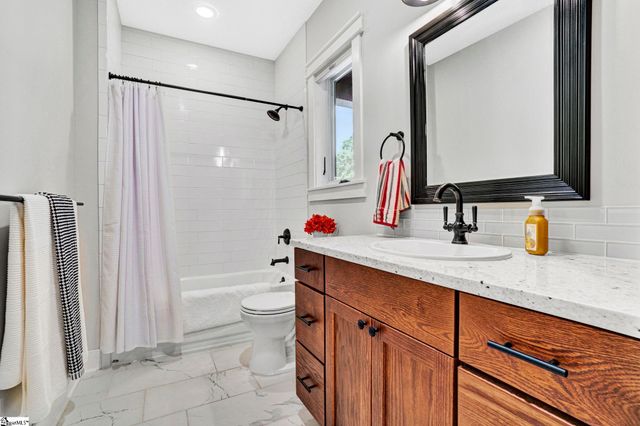 475 Johnson Road, Easley, SC 29642