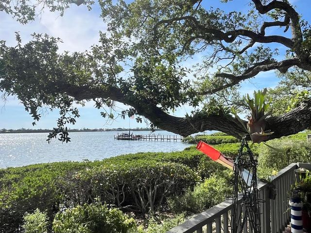 1335 LANDINGS DRIVE 9, Sarasota, FL 34231