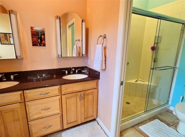 1335 LANDINGS DRIVE 9, Sarasota, FL 34231