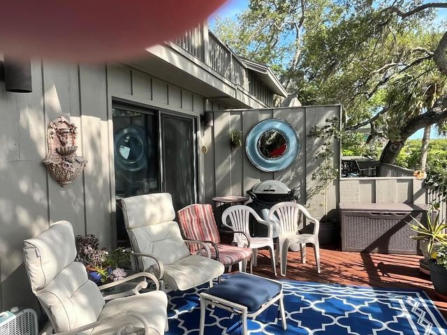 1335 LANDINGS DRIVE 9, Sarasota, FL 34231