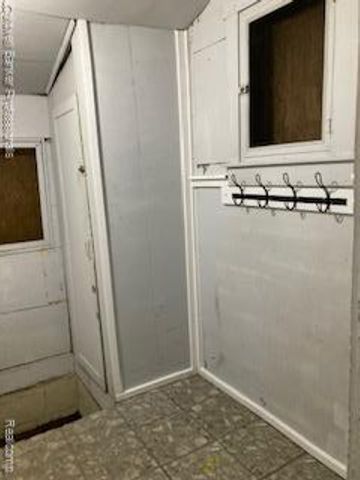 1449 Jewell Street, Ferndale, MI 48220