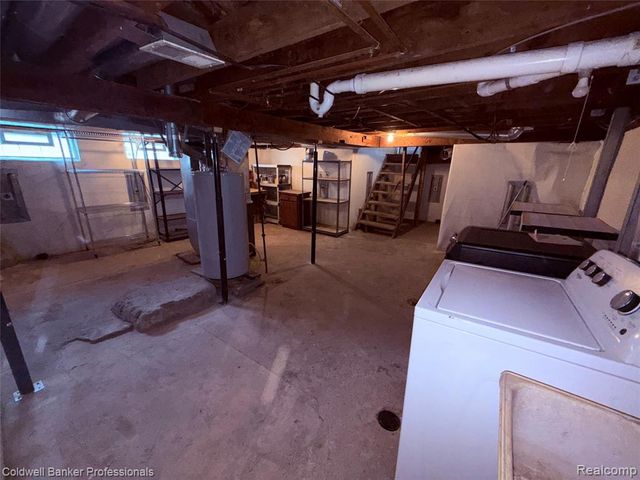 1449 Jewell Street, Ferndale, MI 48220