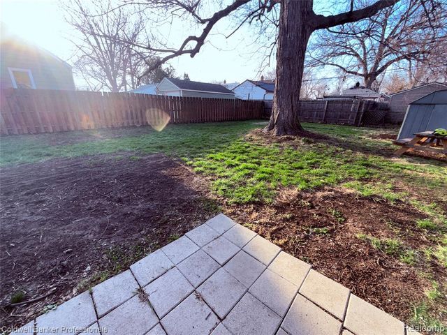 1449 Jewell Street, Ferndale, MI 48220