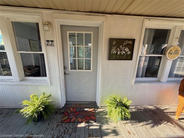 1449 Jewell Street, Ferndale, MI 48220