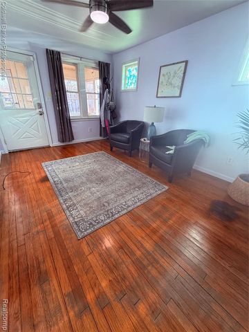 1449 Jewell Street, Ferndale, MI 48220