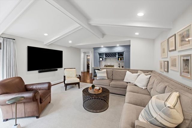 1258 Scott Avenue, Winnetka, IL 60093
