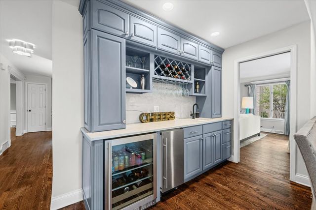 1258 Scott Avenue, Winnetka, IL 60093